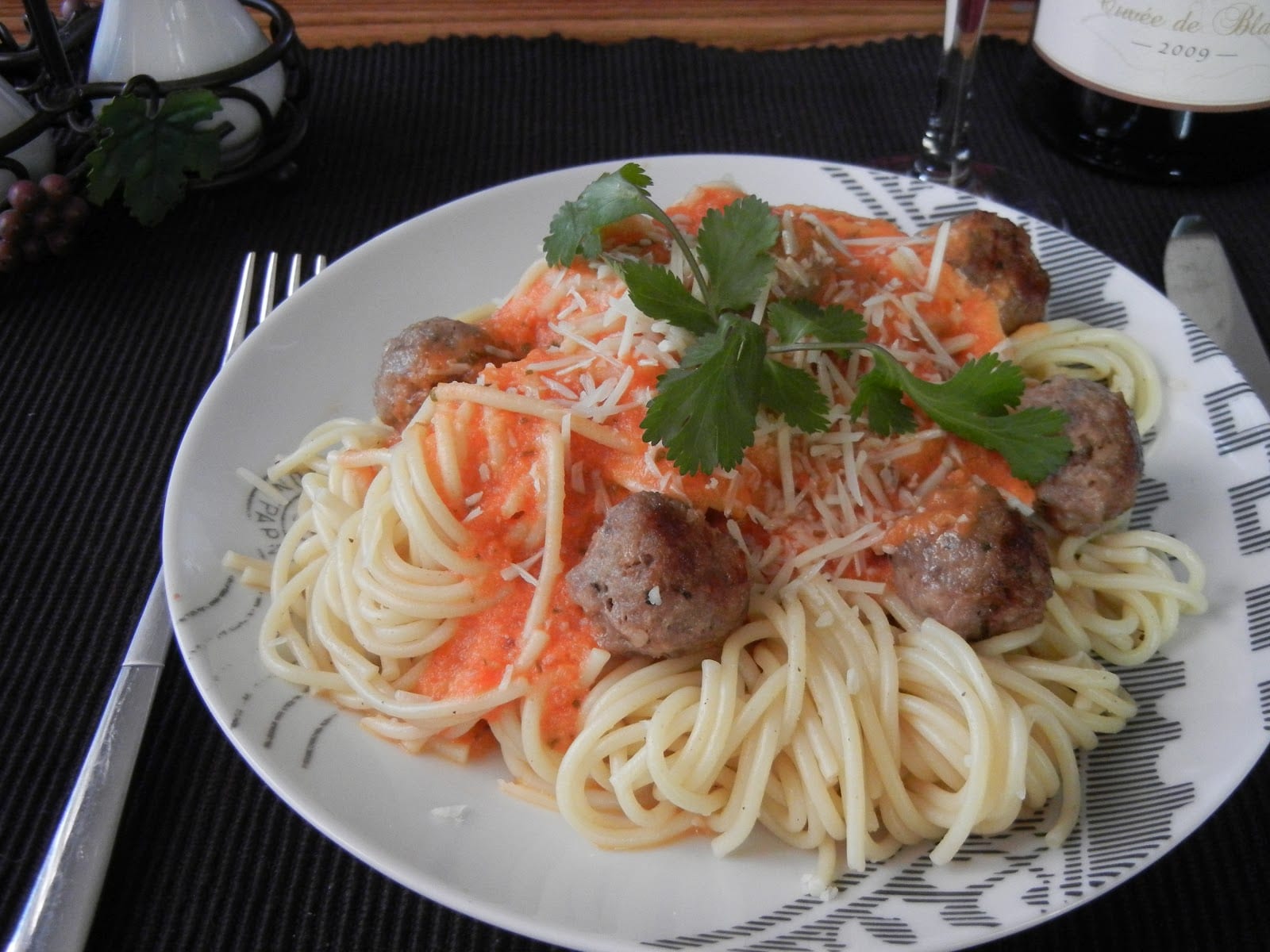 Spaghetti and Italian Sausage with Vodka Sauce Will Cook For Smiles