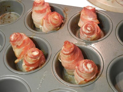 rolled bacon to look like roses in a muffin pan 