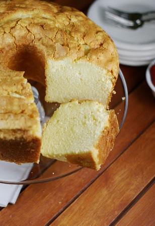 Classic Southern Pound Cake