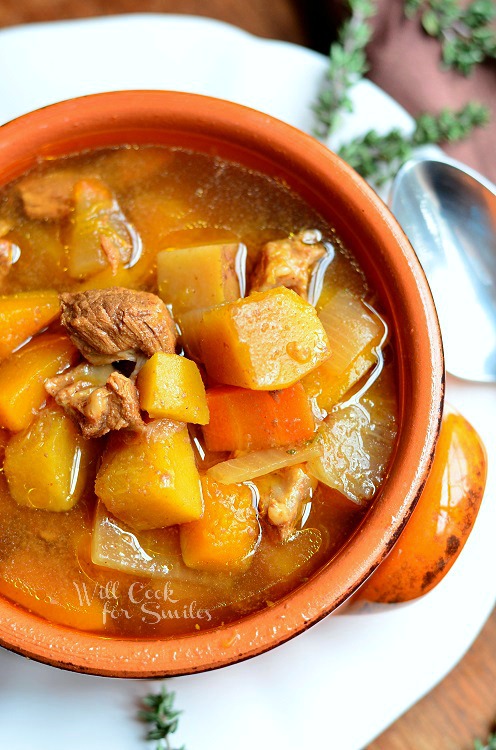 Slow Cooker Winter Squash Beef Stew from willcookforsmiles.com #slowcooker #beefstew