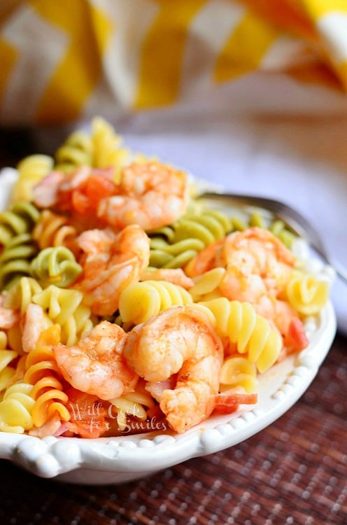 Chipotle Shrimp Bacon & Tomato in a Bowl 