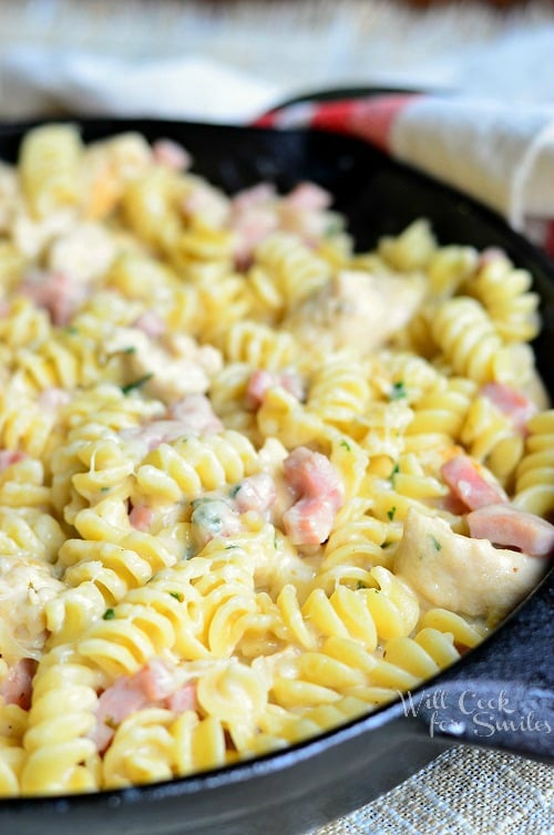 Chicken Cordon Bleu Pasta in a cast iron skillet 