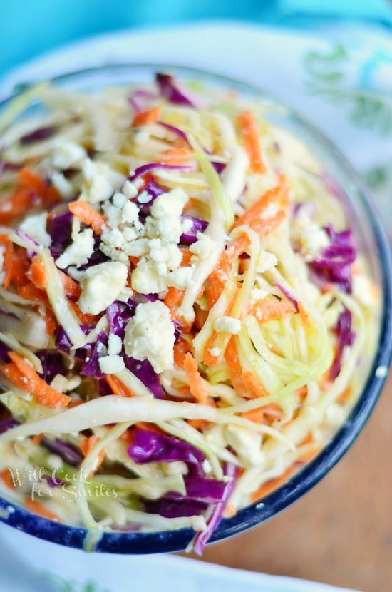 This Blue Cheese Coleslaw is absolutely delicious, made with vinegar dressing and blue cheese crumbles| from willcookforsmiles.com