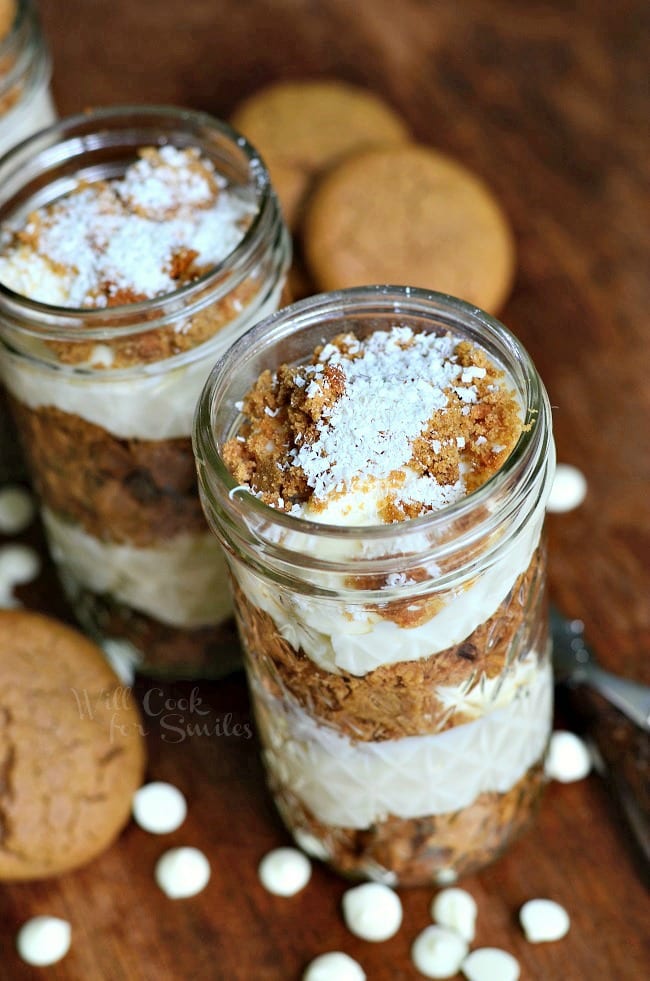 Cheesecake Gingerbread Trifles in a mason jar 