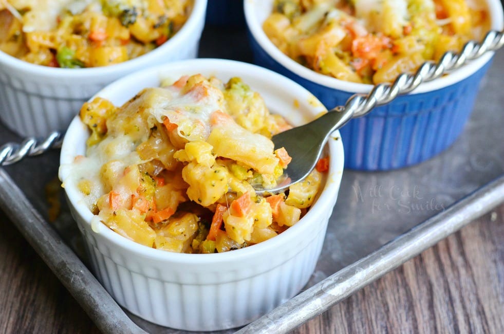 Individual Veggie Loaded Mac and Cheese Cups Will Cook For Smiles