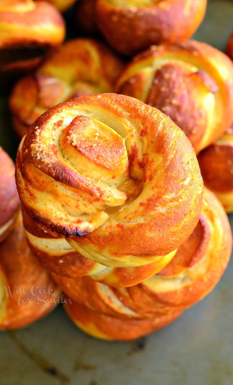 Pretzel Knot on a baking dish 