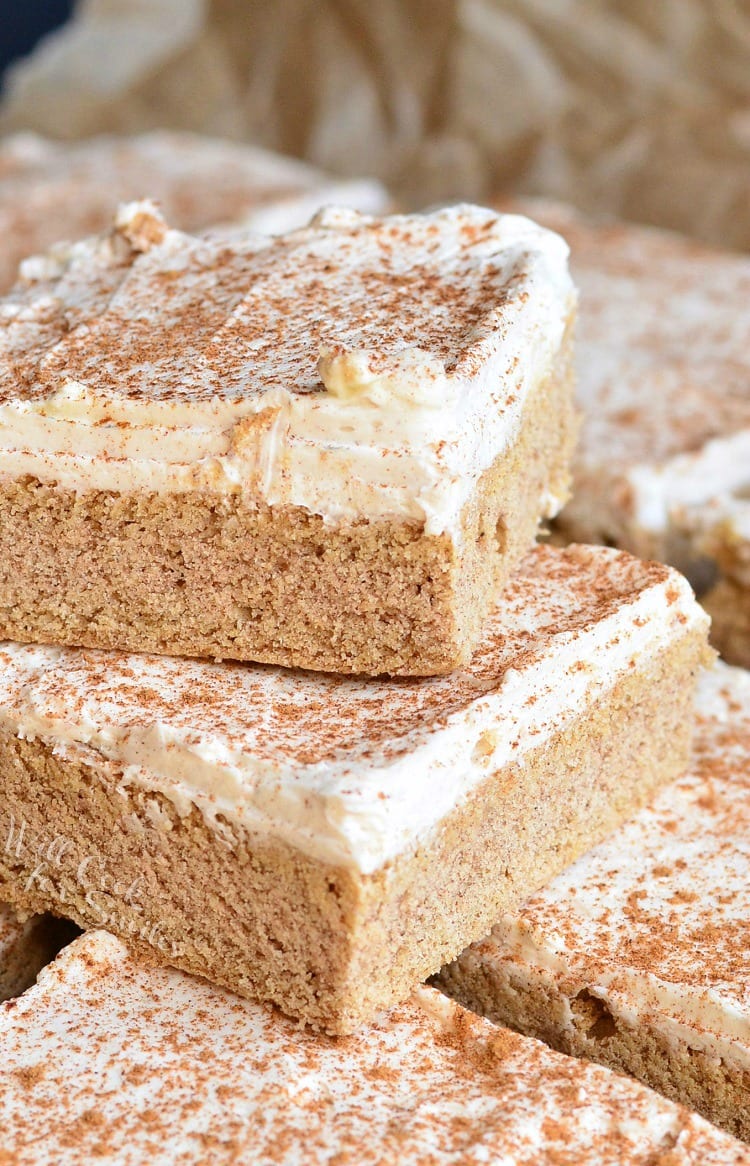 close up of Cinnamon Brown Butter Sugar Cookie Bars 
