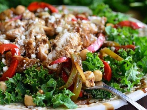 https://www.willcookforsmiles.com/wp-content/uploads/2017/01/Balsamic-Veggie-Chicken-and-Chick-Pea-Salad-6-500x375.jpg
