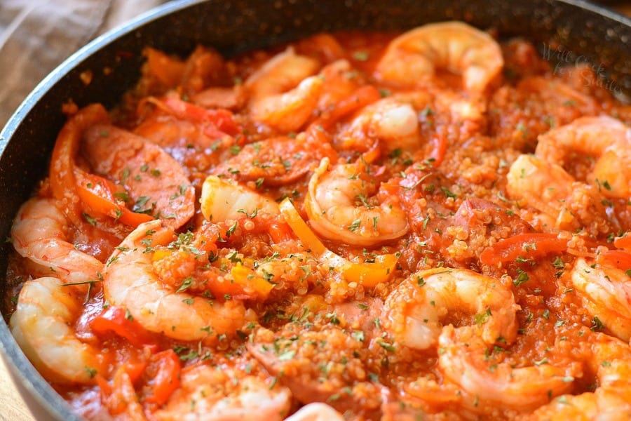 Smoked Sausage and Shrimp Jambalaya with Quinoa in a pan 