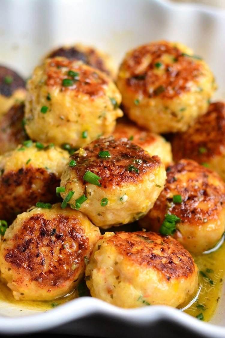 Shrimp Scampi Meatballs in a bowl 