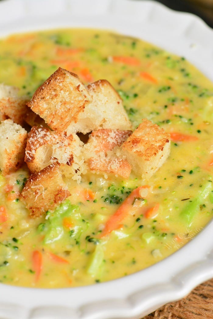 Broccoli Cheese Soup in a bowl with croutons on top 