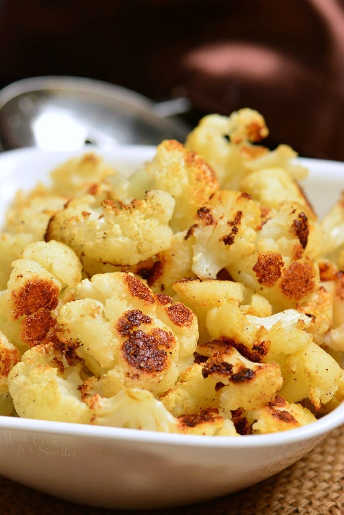 Roasted cauliflower in a bowl 