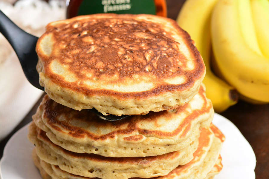 Banana Pancakes - Fluffy Pancakes For A Perfect Weekend Breakfast