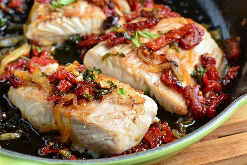 mahi mahi recipe in a cast iron pan 