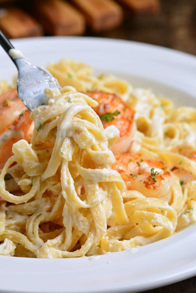 Shrimp Alfredo Easy, Creamy, and Comforting Classic Dish