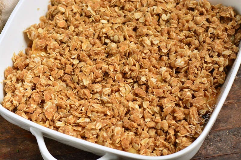 oat topping for apple crisp in a baking dish 