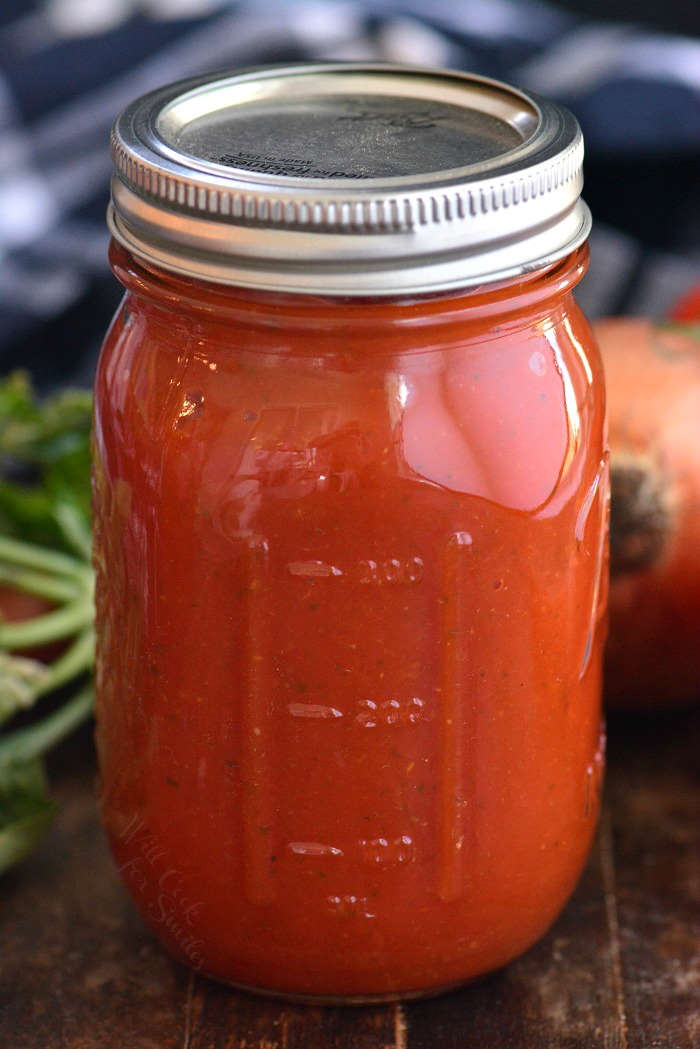 tomato sauce in a glass jar