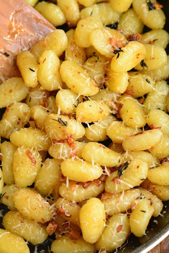 close up view of cooked gnocchi in the pan