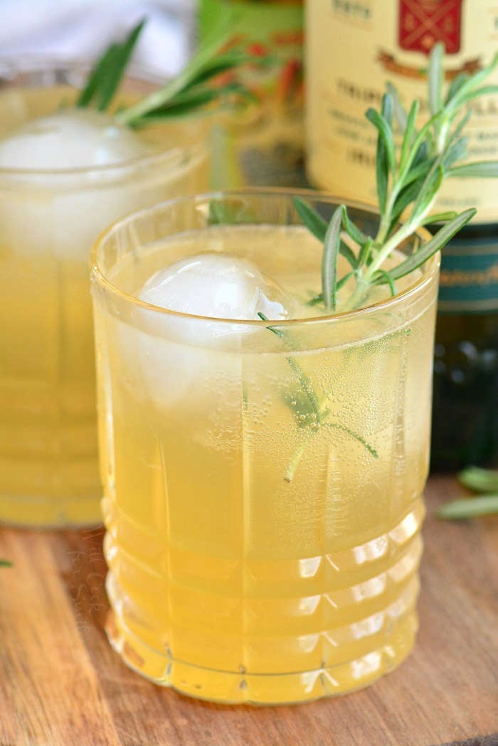 Irish lemonade in a glass