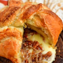 baked brie in puff pastry with pecans and caramelized onions