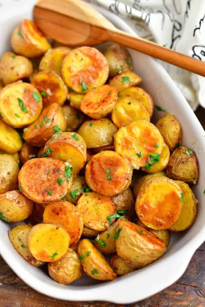 Oven Roasted Potatoes - Easy Roasted Potatoes In Seasoned Butter