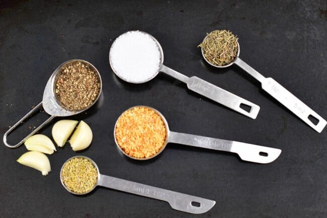 seasoning for the beef in individual spoons