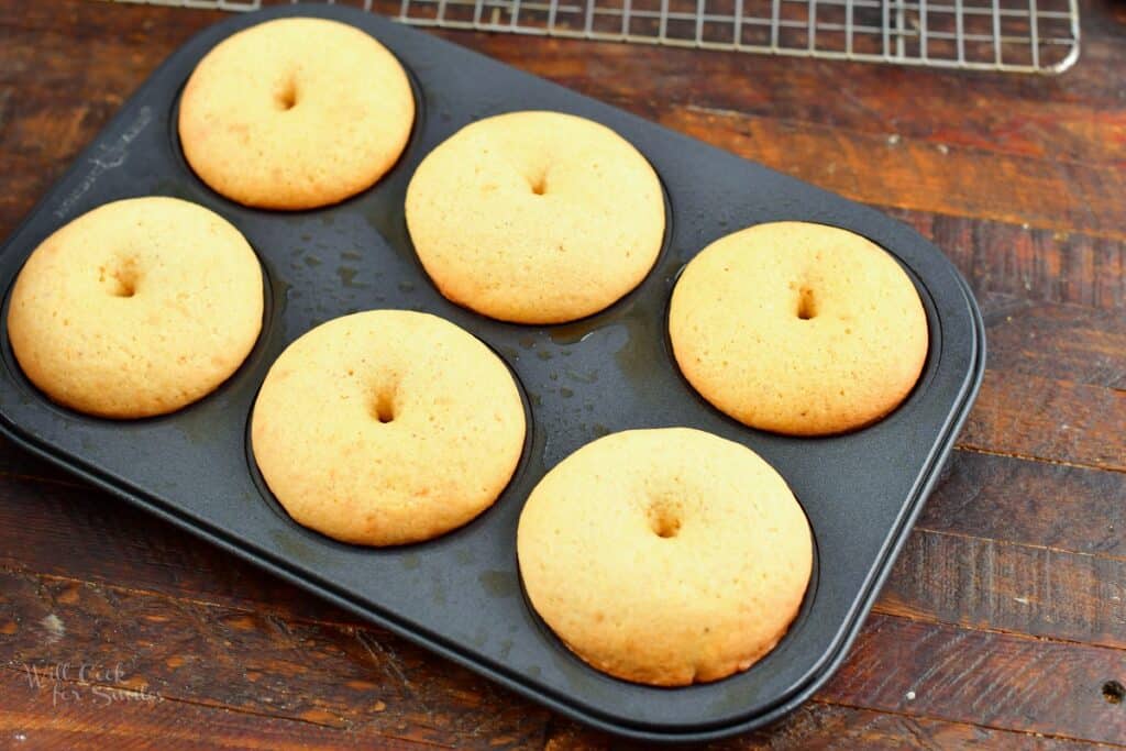 baked doughnuts in a baking pan