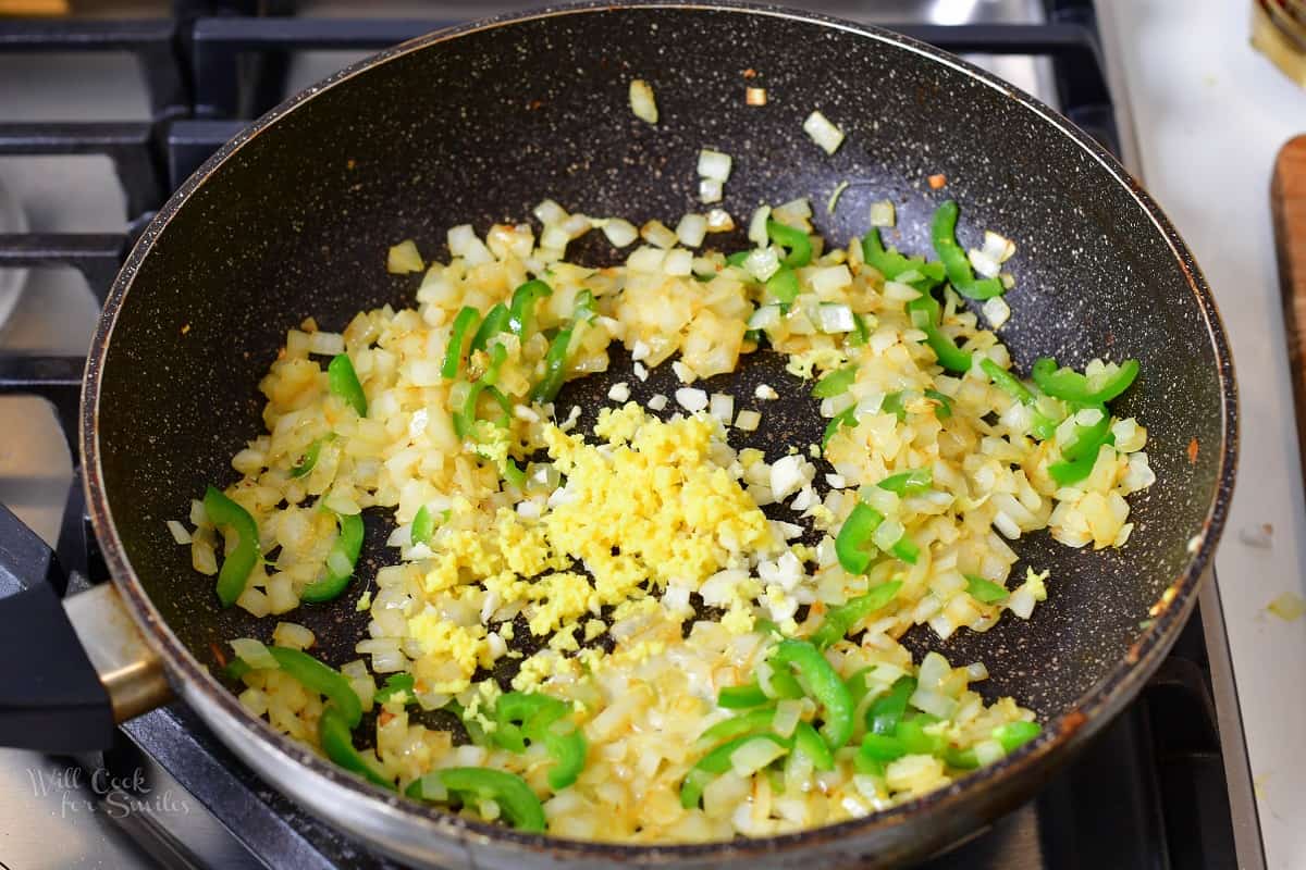 sauteed onions peppers garlic and ginger