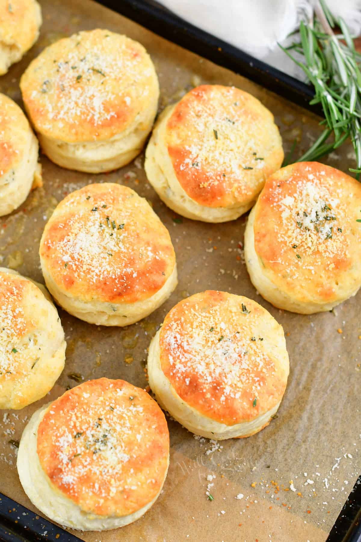 top view of baked biscuits on baking sheet