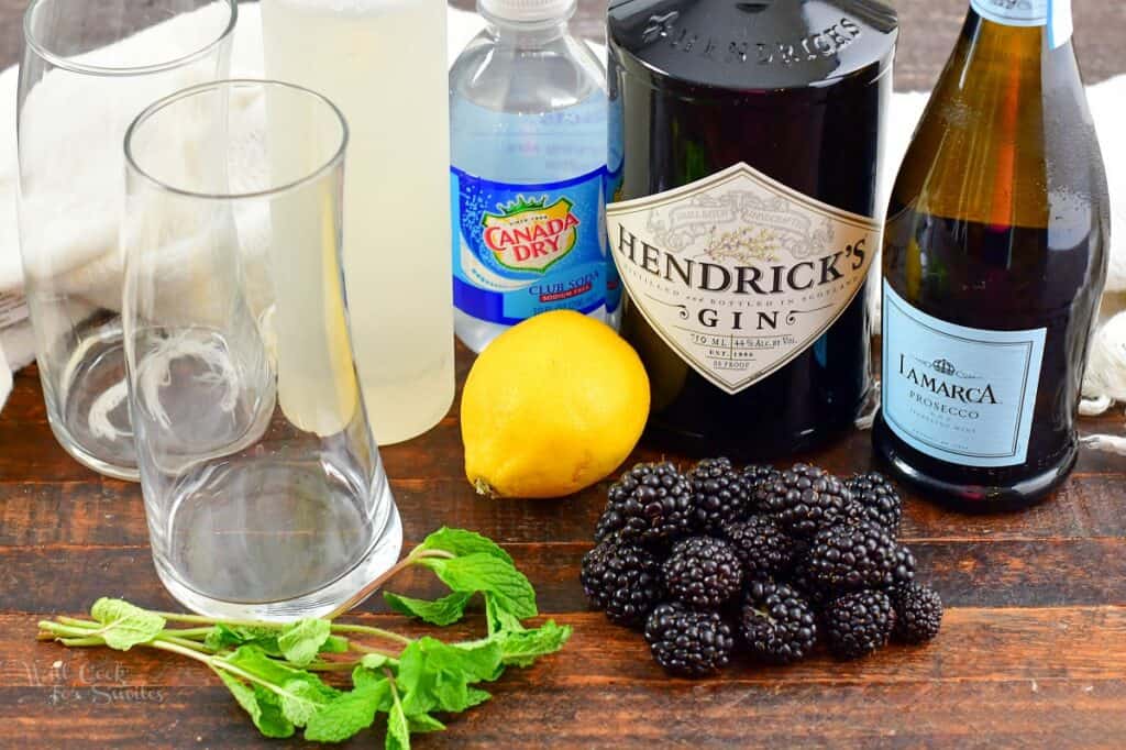 ingredients for the blackberry spritz