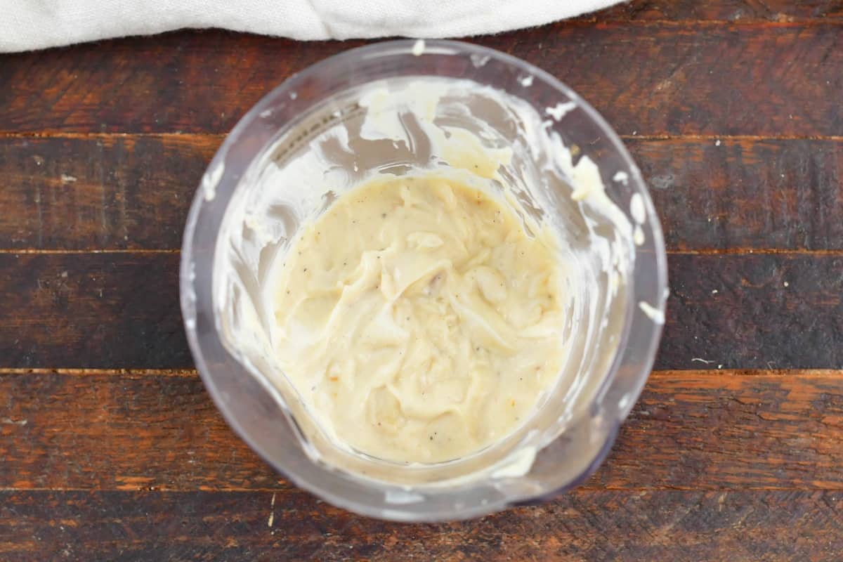 roasted garlic aioli blended in a blender bowl