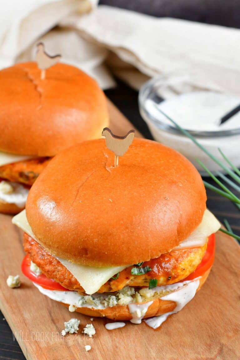 Buffalo Chicken Burger Will Cook For Smiles