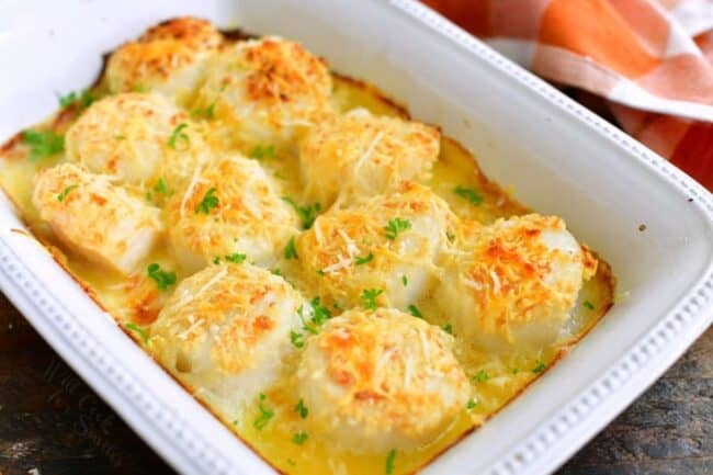 Baked Scallops - 30 Minute Delicious Buttery Scallops
