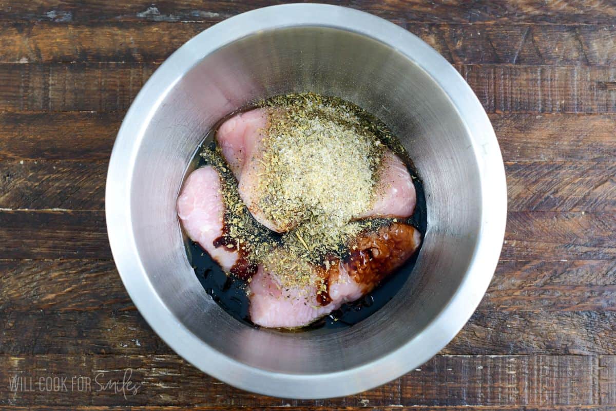 ingredient to make juicy and tender balsamic roasted turkey tenderloin combined in a mixing bowl.